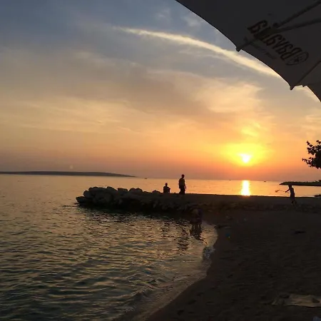 Apartmán With Parking - 80m From Sea