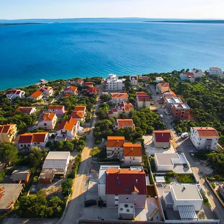 With Parking - 80m From Sea *