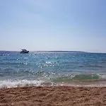 Apartman With Parking - 80m From Sea Mandre
