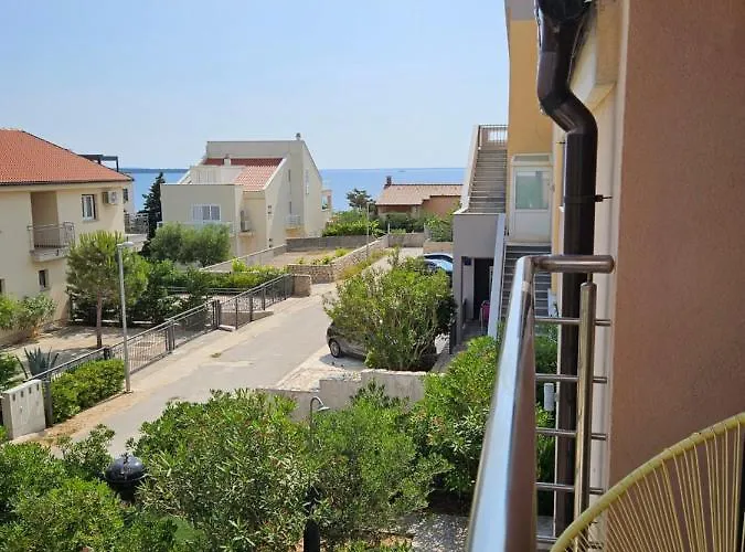 With Parking - 80m From Sea Apartment *